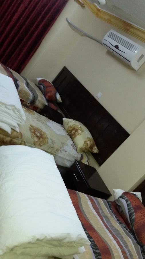 Sea Beach Hotel Aqaba Esterno foto